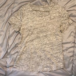Old navy comfortable grey t-shirt